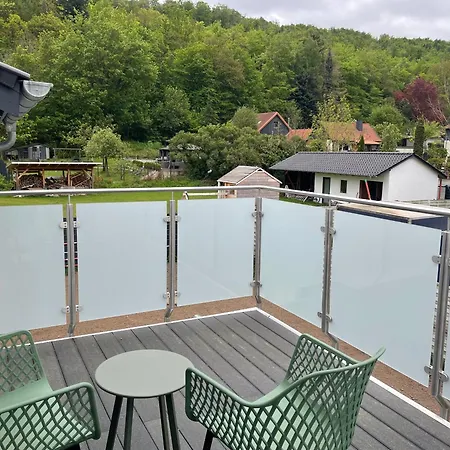 6 Personen Neubau Mit Garten 